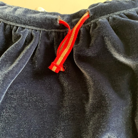❤️SOLD❤️ Mini Boden velvet skirt - Picture 2 of 5